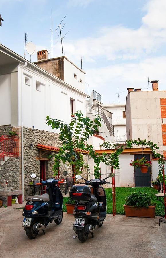 Meteora Central Hostel Kalampáka Dış mekan fotoğraf